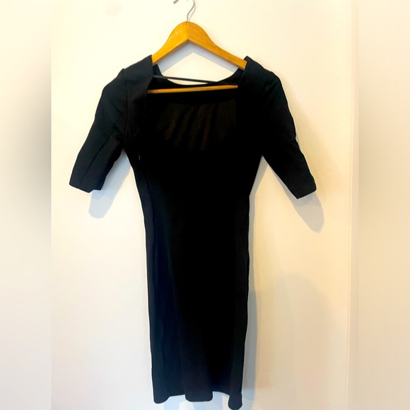 Silvian Heach dress - Picture 2 of 4